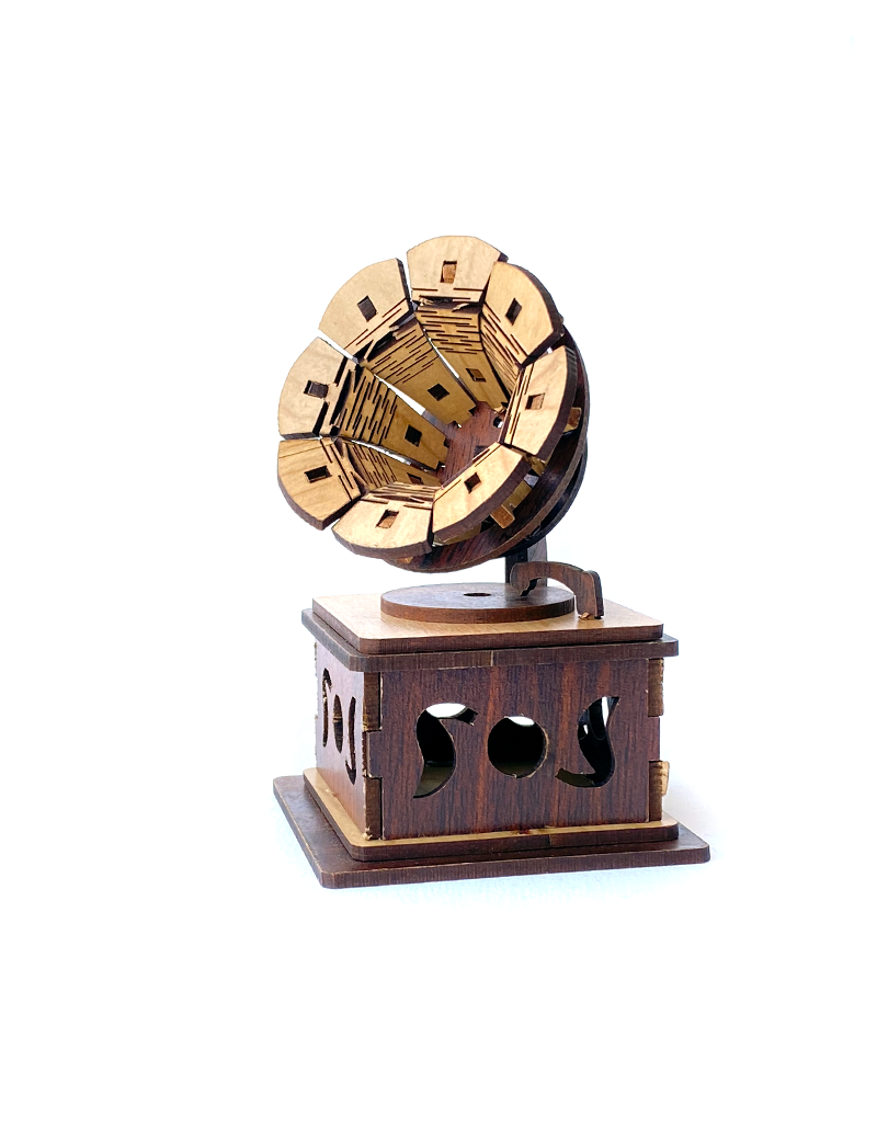 Front view of 3D wooden gramophone puzzle