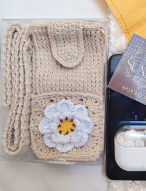 Sundos crochet phone bag packaging with earphone compartment