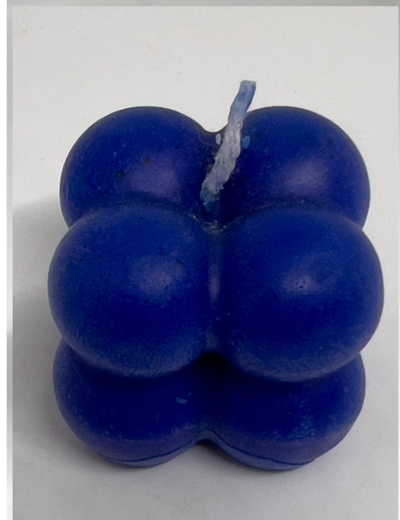 Bubbles candle
